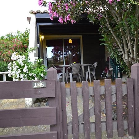 Villa Naturiste "Eden" Heliovillage 105 Agde Bagian luar foto
