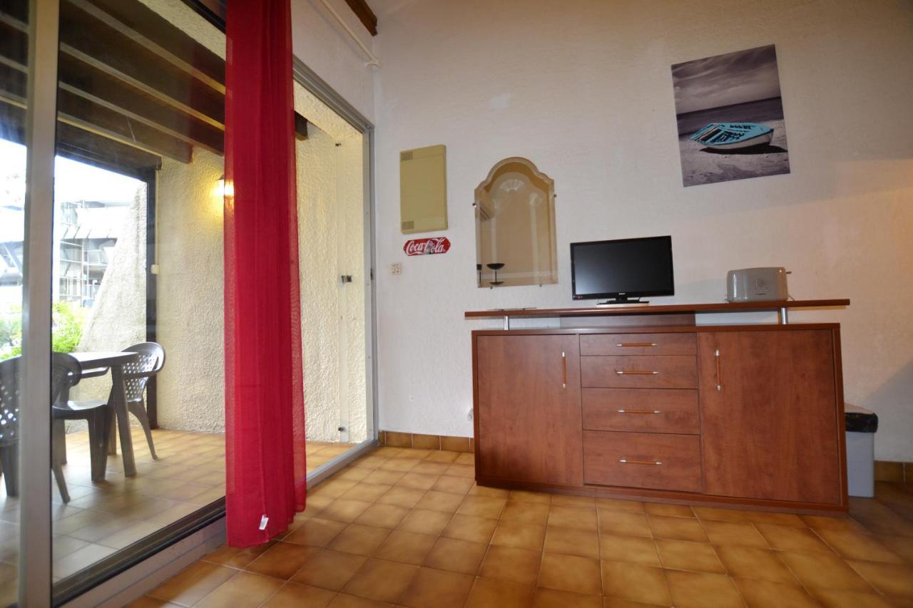 Villa Naturiste "Eden" Heliovillage 105 Agde Bagian luar foto