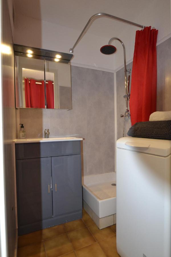 Villa Naturiste "Eden" Heliovillage 105 Agde Bagian luar foto
